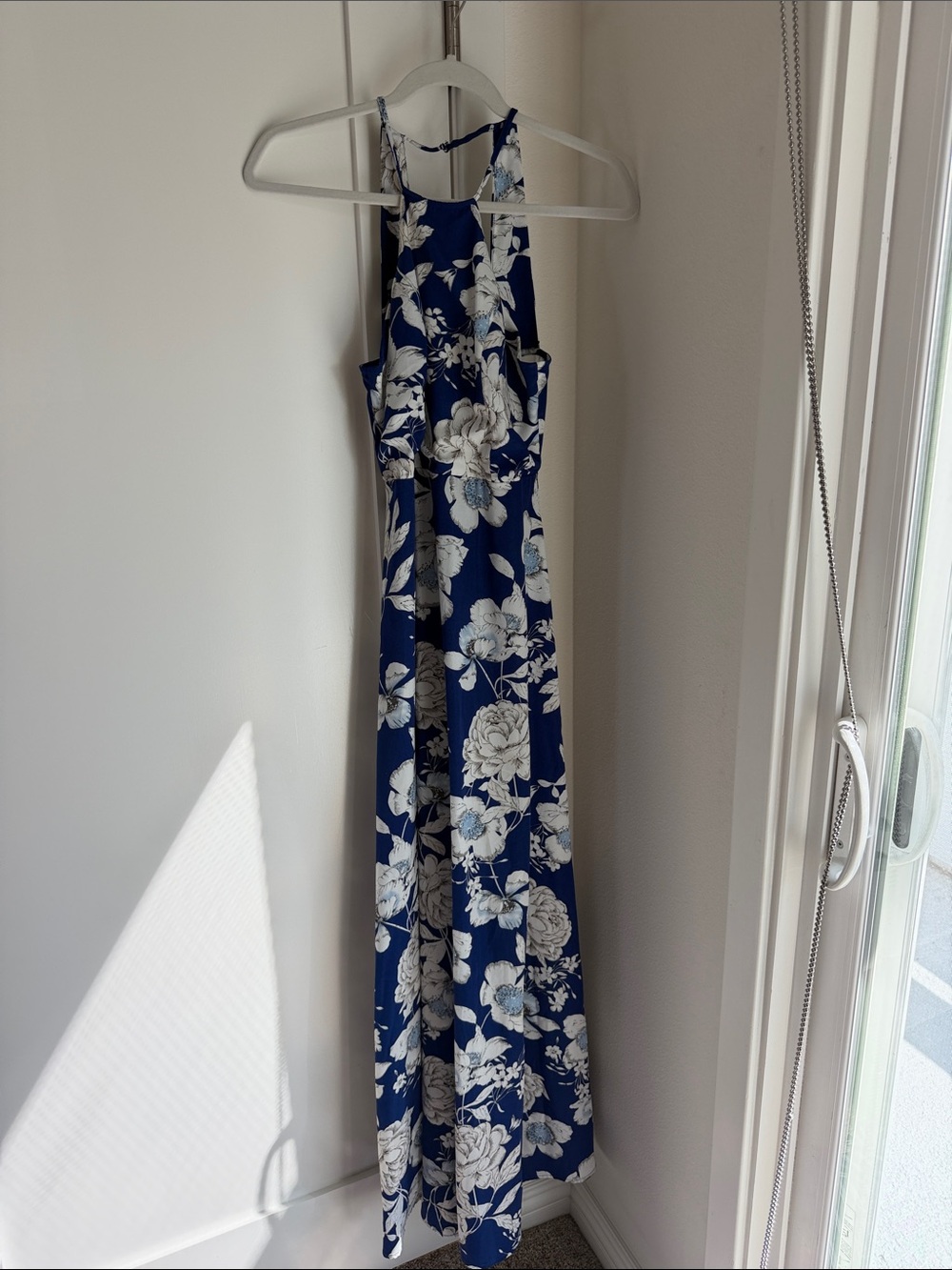 Lulus Navy Blue White Floral Halter Maxi Dress Summer Wedding Guest Size S - Picture 5 of 5